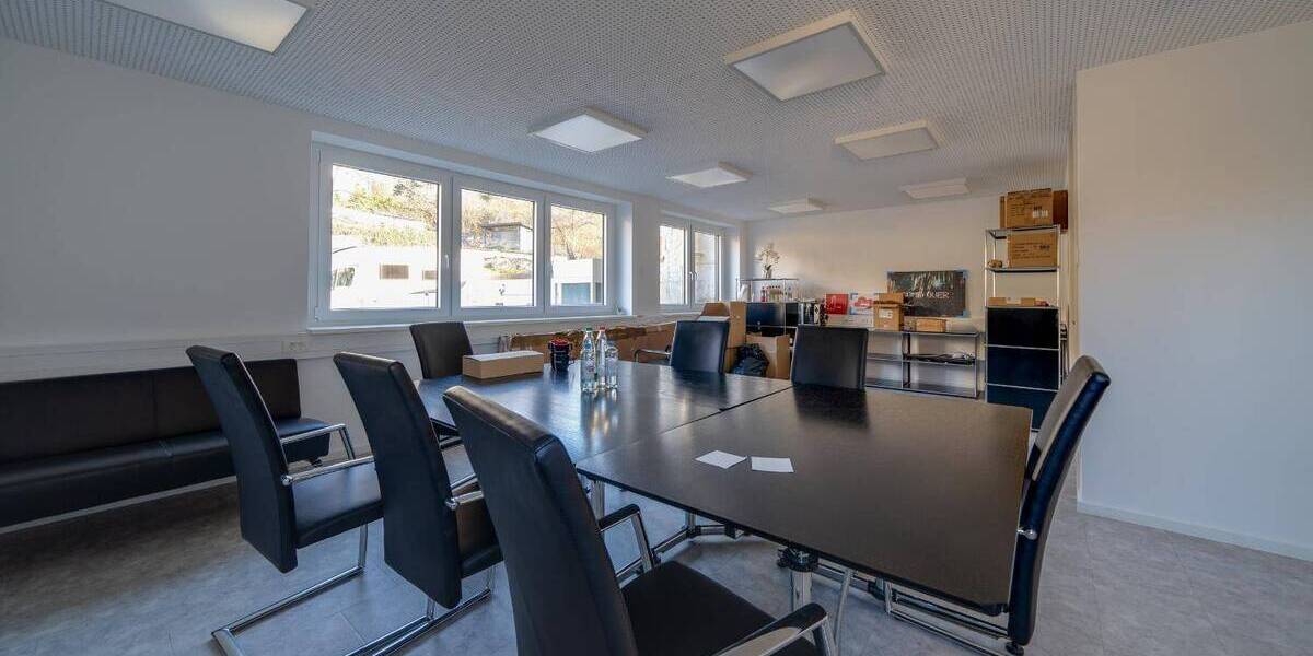 Gewerbeobjekt Würzburg Dürrbachau - 2.500&euro; | Angebot:25778951