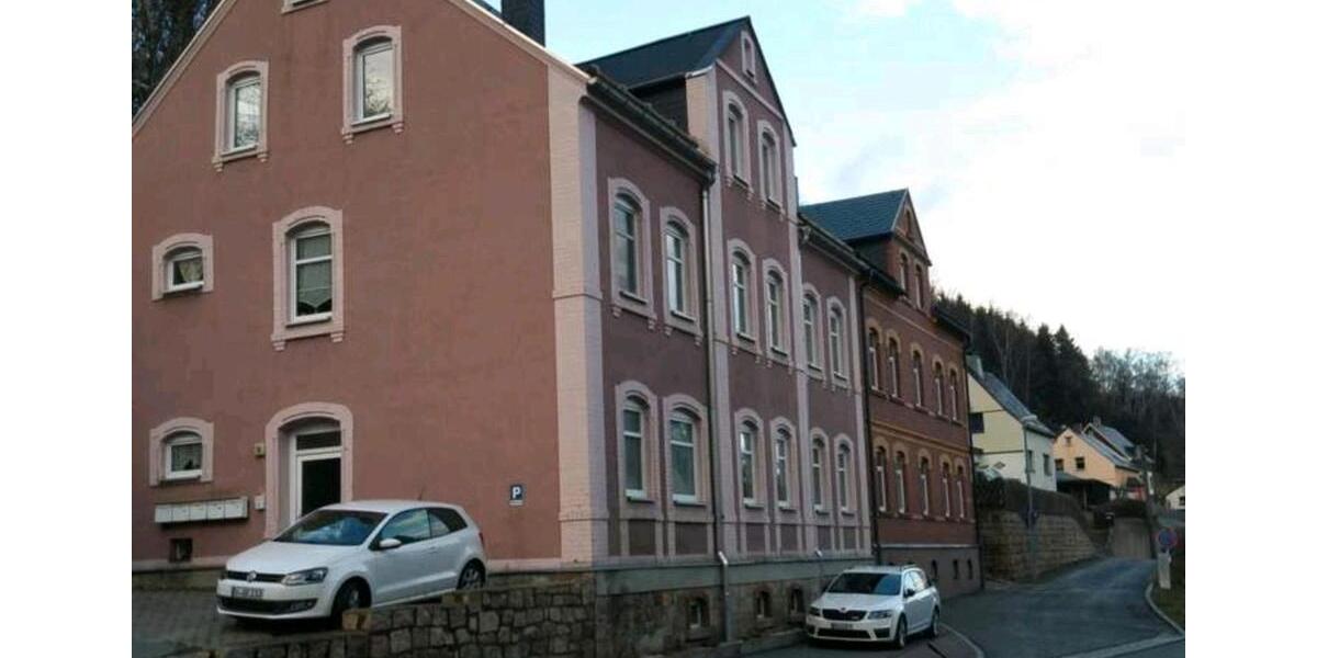 Dachgeschoßwohnung Schönheide - 4 Zimmer, 87 m&sup2;, 715&euro; | Angebot:26224857