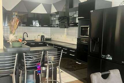 Wohnung Bürstadt - 3.5 Zimmer, 98 m&sup2;, 750&euro; | Angebot:27285628