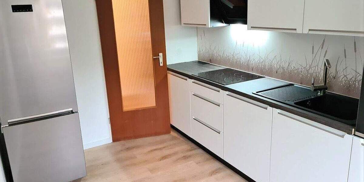 Etagenwohnung Bad Säckingen - 3 Zimmer, 92 m&sup2;, 1.140&euro; | Angebot:25802619
