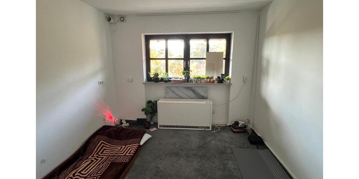 Etagenwohnung Kumhausen - 1 Zimmer, 14 m&sup2;, 450&euro; | Angebot:24774962