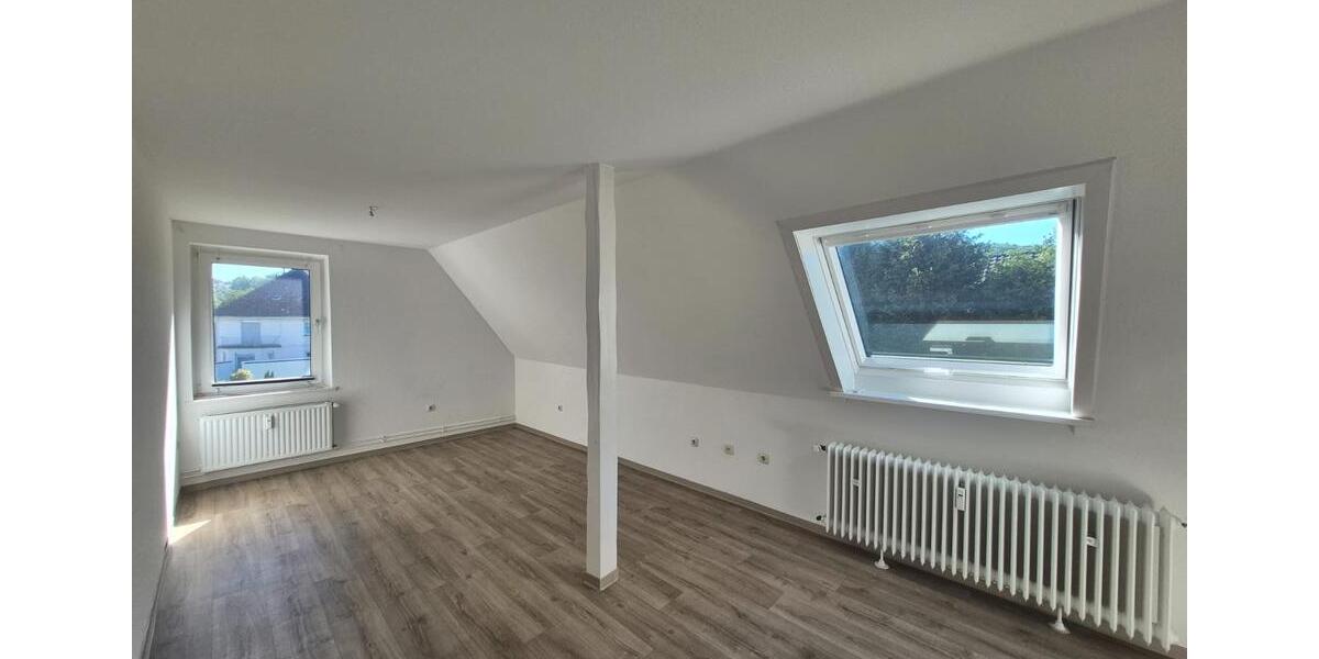 Dachgeschoßwohnung Lübbecke - 3 Zimmer, 65 m&sup2;, 505&euro; | Angebot:26547021