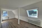Dachgeschoßwohnung Lübbecke - 3 Zimmer, 65 m&sup2;, 505&euro; | Angebot:26547021