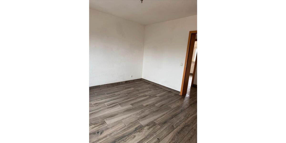 Etagenwohnung Mosbach - 3 Zimmer, 80 m&sup2;, 1.170&euro; | Angebot:26375227