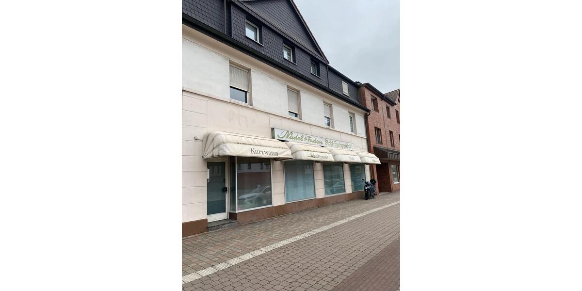 Moderne Wohnung, ca. 65 m² – frisch renoviert mit Garage & Keller 3 zimmer