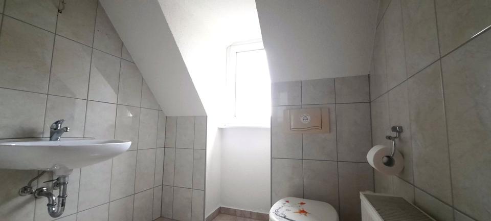 Einfamilienhaus Bad Lauchstädt - 3.5 Zimmer, 100 m&sup2;, 990&euro; | Angebot:26594402