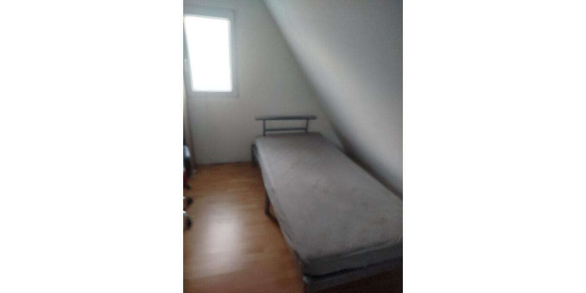 Wohnen auf Zeit Göppingen Bruckwasen - 1 Zimmer, 30 m&sup2;, 460&euro; | Angebot:24743777