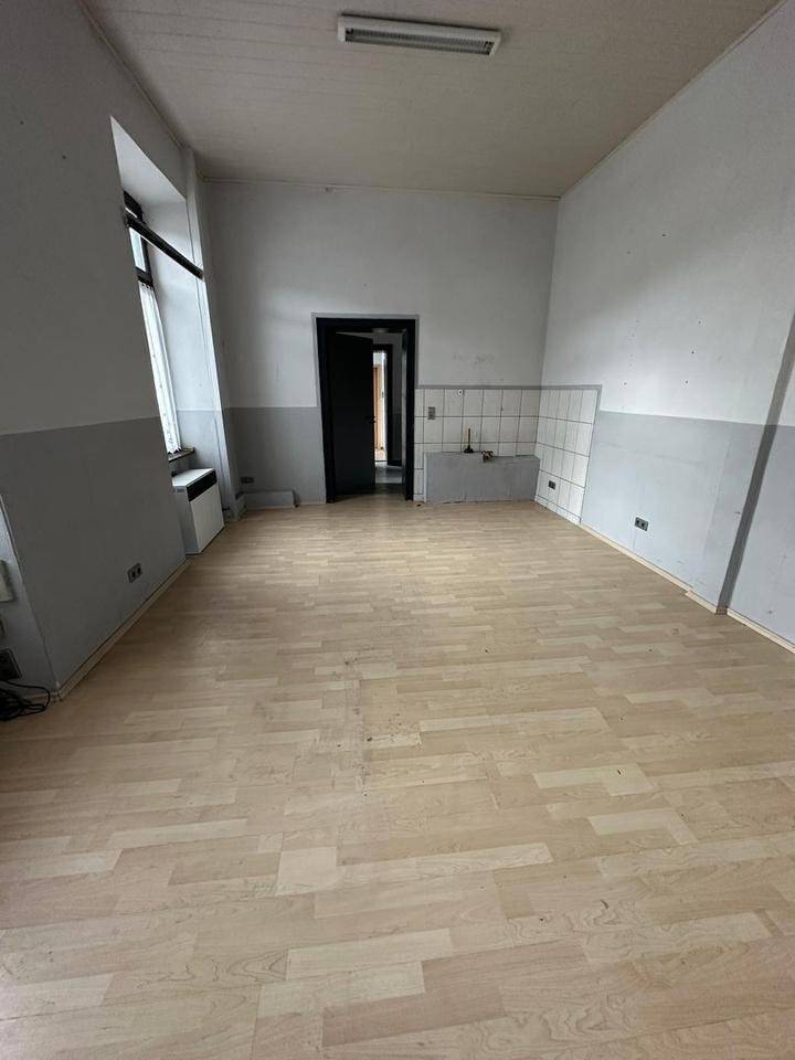 BüroräumeLagerflächeGewerbliche Räume zimmer