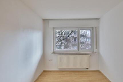 Schönes WG Zimmer in Ludwigsburg Ost 1 zimmer