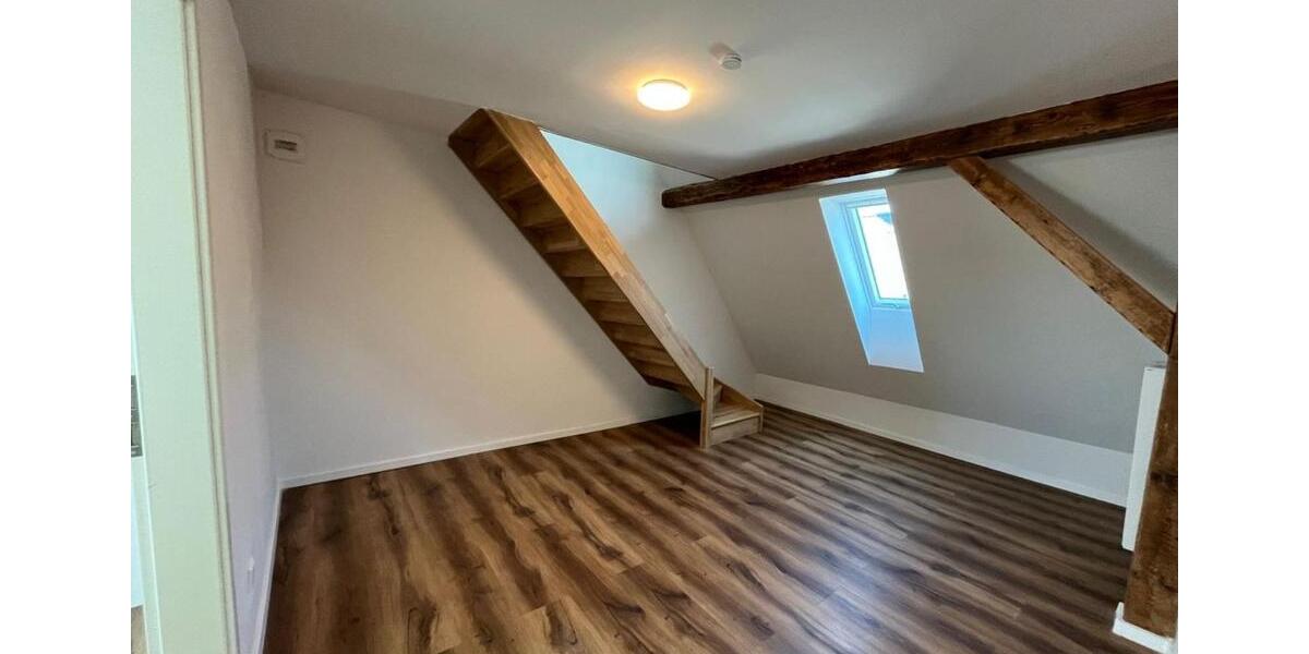 Einfamilienhaus Pfaffenhofen - 6 Zimmer, 200 m&sup2;, 1.750&euro; | Angebot:24700311