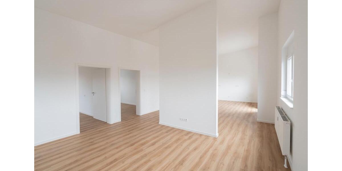 Dachgeschoßwohnung Hechingen - 3 Zimmer, 94 m&sup2;, 1.280&euro; | Angebot:26216355