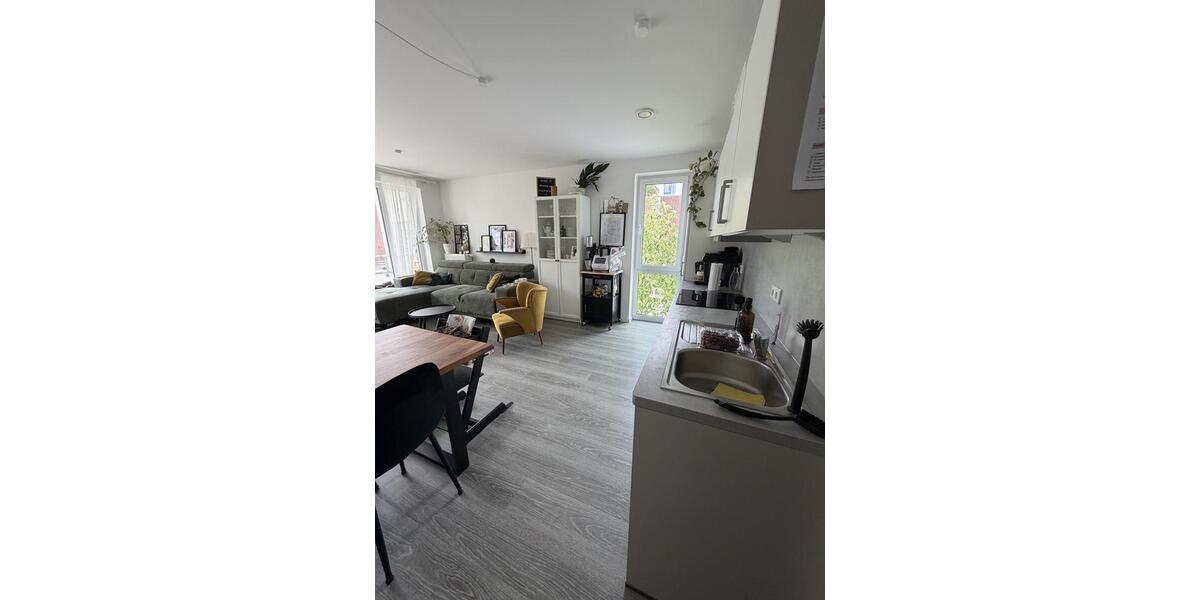 Etagenwohnung Oldenburg Etzhorn - 3 Zimmer, 93 m&sup2;, 1.200&euro; | Angebot:26660326