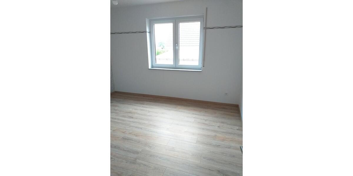Erdgeschoßwohnung Burghaun - 2 Zimmer, 71 m&sup2;, 790&euro; | Angebot:26024551
