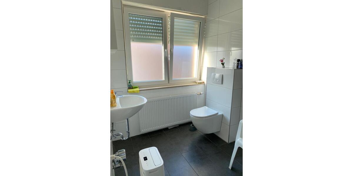 Wohnen auf Zeit Oerlinghausen - 4 Zimmer, 20 m&sup2;, 350&euro; | Angebot:25230007