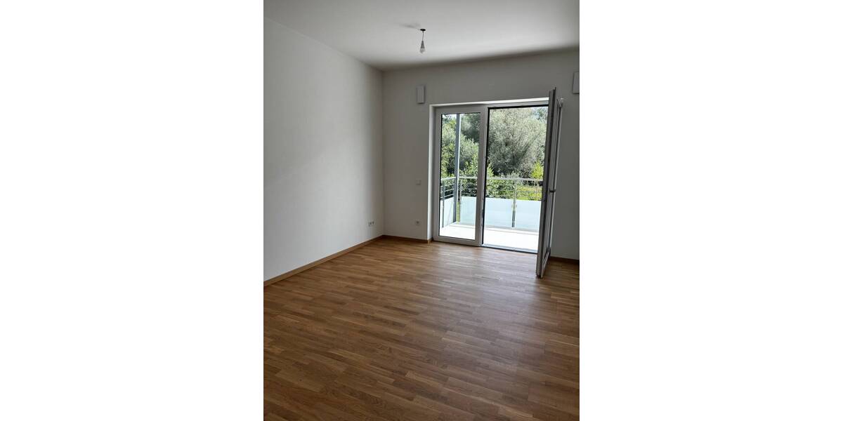Etagenwohnung Abensberg - 2 Zimmer, 60 m&sup2;, 875&euro; | Angebot:23959124
