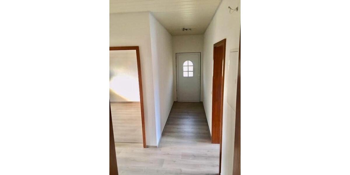 Etagenwohnung Müllheim - 4.5 Zimmer, 116 m&sup2;, 1.200&euro; | Angebot:26250414