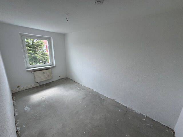 Etagenwohnung Wermsdorf - 3 Zimmer, 61 m&sup2;, 366&euro; | Angebot:23967746