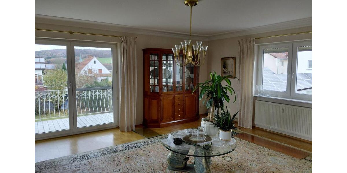 Etagenwohnung Kalbach - 3 Zimmer, 115 m&sup2;, 970&euro; | Angebot:24535646