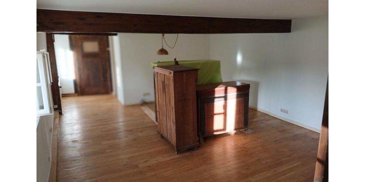 Bauernhaus, Landhaus Antweiler - 5 Zimmer, 130 m&sup2;, 1.200&euro; | Angebot:25715295