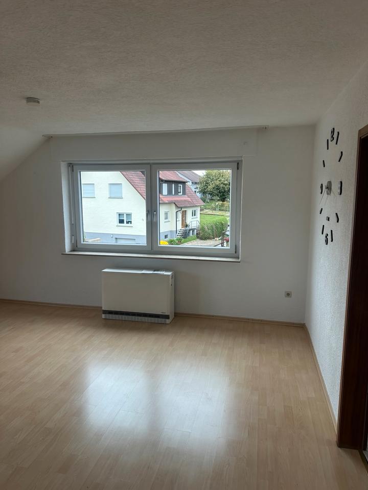 4 Zimmer Wohnung in Großvillars zu vermieten zimmer