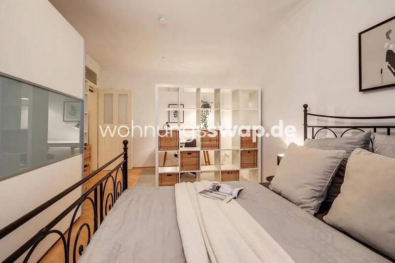 Etagenwohnung Lübeck Innenstadt - 2 Zimmer, 85 m&sup2;, 500&euro; | Angebot:25934469