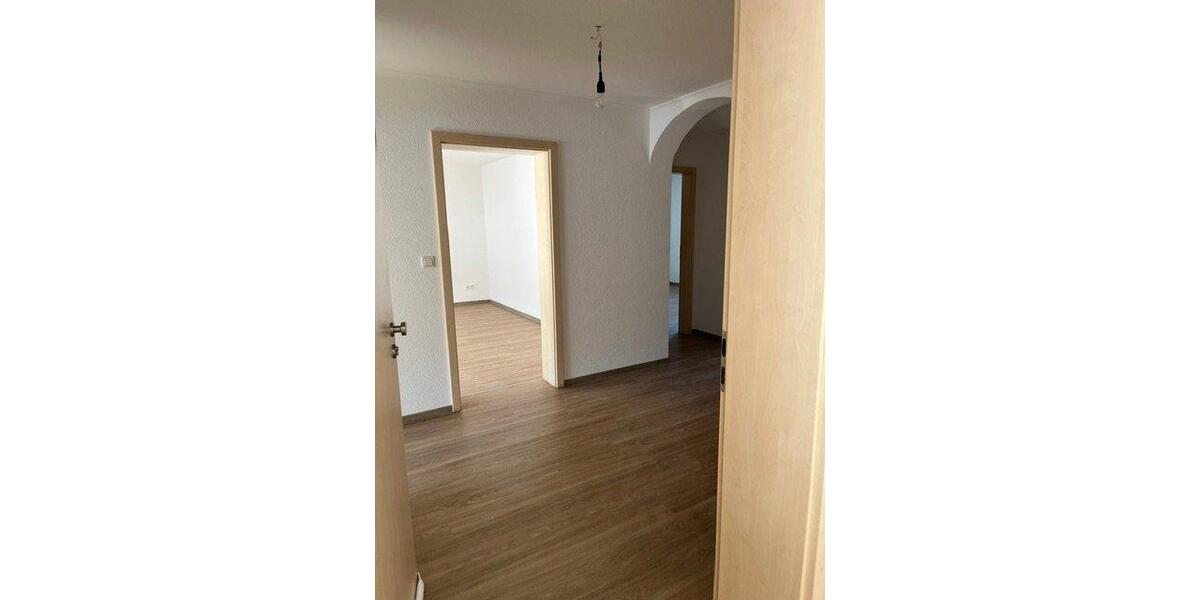 Dachgeschoßwohnung Frammersbach - 3 Zimmer, 79 m&sup2;, 625&euro; | Angebot:26429024