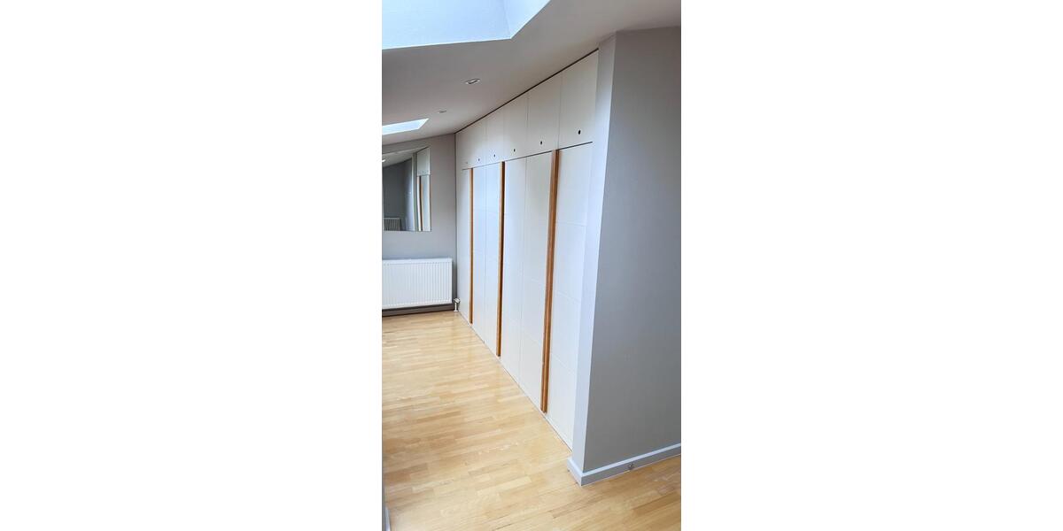 Dachgeschoßwohnung Sengenthal - 3.5 Zimmer, 124 m&sup2;, 1.050&euro; | Angebot:24658307