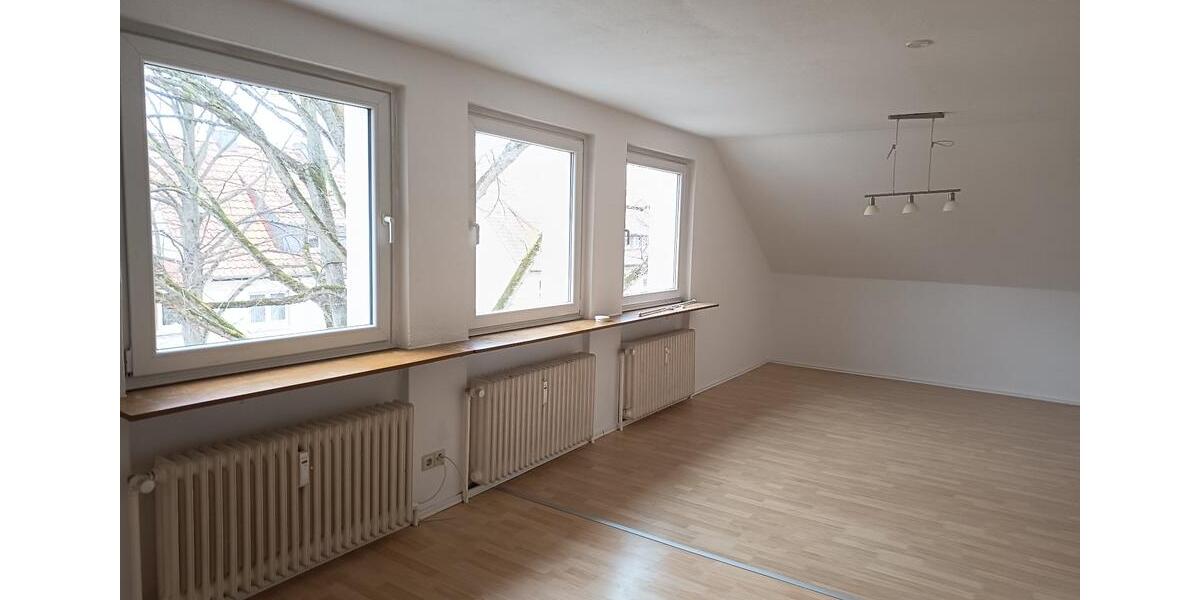 Etagenwohnung Königslutter am Elm - 3 Zimmer, 90 m&sup2;, 550&euro; | Angebot:24651148