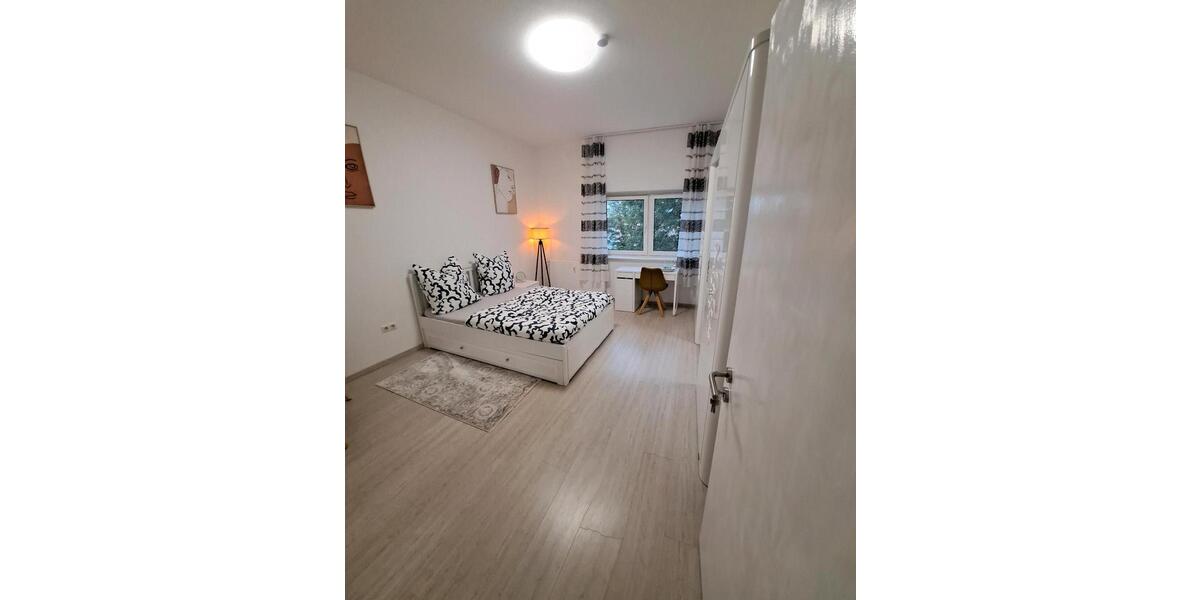 Wohnen auf Zeit Ludwigshafen am Rhein Ludwigshafen-Hemshof - 1 Zimmer, 18 m&sup2;, 35&euro; | Angebot:20749753