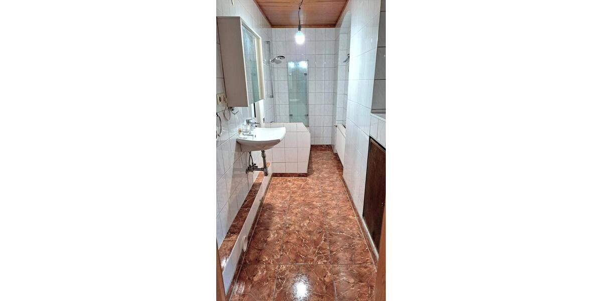 Etagenwohnung Dresden Cotta - 3 Zimmer, 86 m&sup2;, 688&euro; | Angebot:26682528