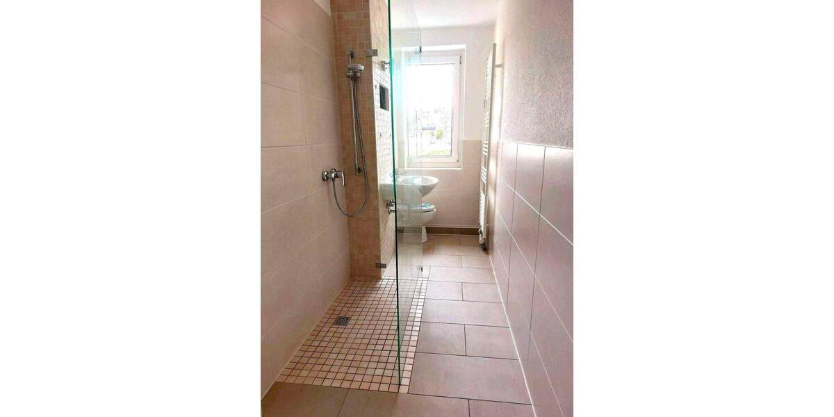 Etagenwohnung Thum - 3 Zimmer, 60 m&sup2;, 375&euro; | Angebot:25660630