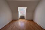 Dachgeschoßwohnung Wilhelmshaven - 3 Zimmer, 51 m&sup2;, 372&euro; | Angebot:26151698