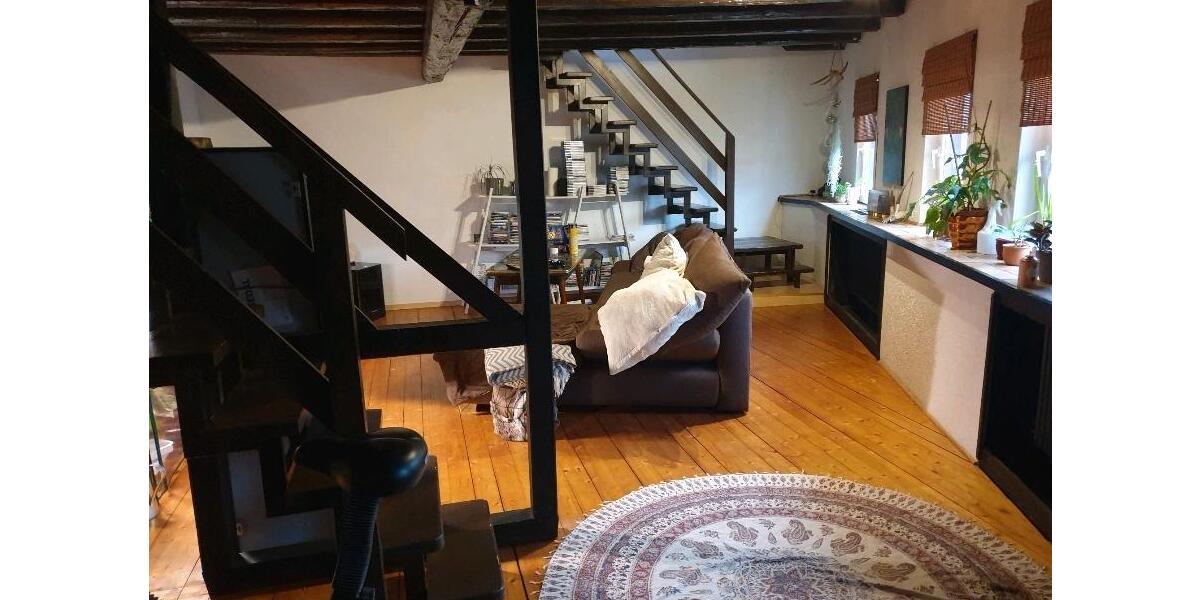 Dachgeschoßwohnung Selters (Taunus) - 3 Zimmer, 80 m&sup2;, 770&euro; | Angebot:24837059