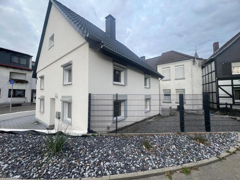 Einfamilienhaus im beliebten Hennen zimmer