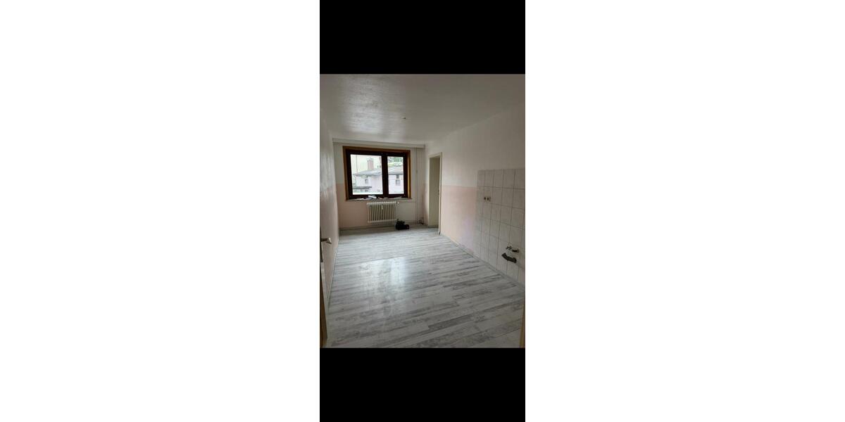 Etagenwohnung Bad Sachsa - 3 Zimmer, 80 m&sup2;, 580&euro; | Angebot:25342867