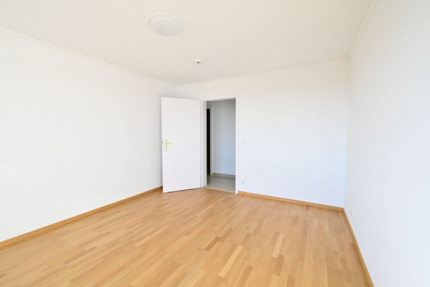 Wohnung MÜNCHEN Neuperlach - 3 Zimmer, 84 m&sup2;, 1.660&euro; | Angebot:25302781