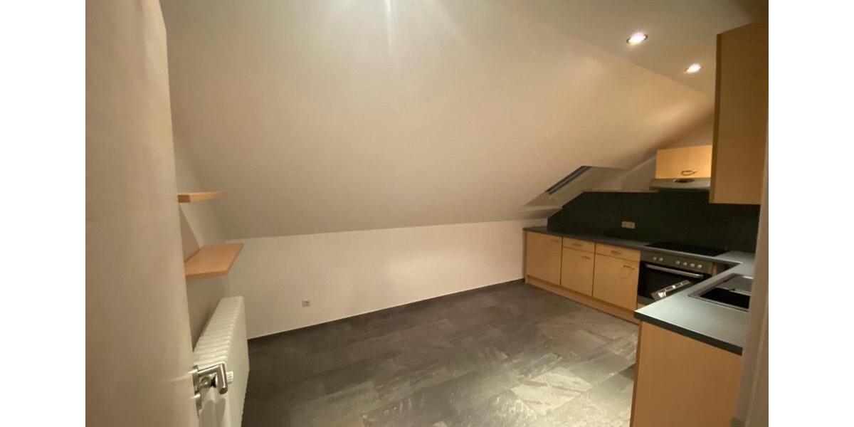 Dachgeschoßwohnung Rittersdorf - 3 Zimmer, 120 m&sup2;, 1.000&euro; | Angebot:26495950