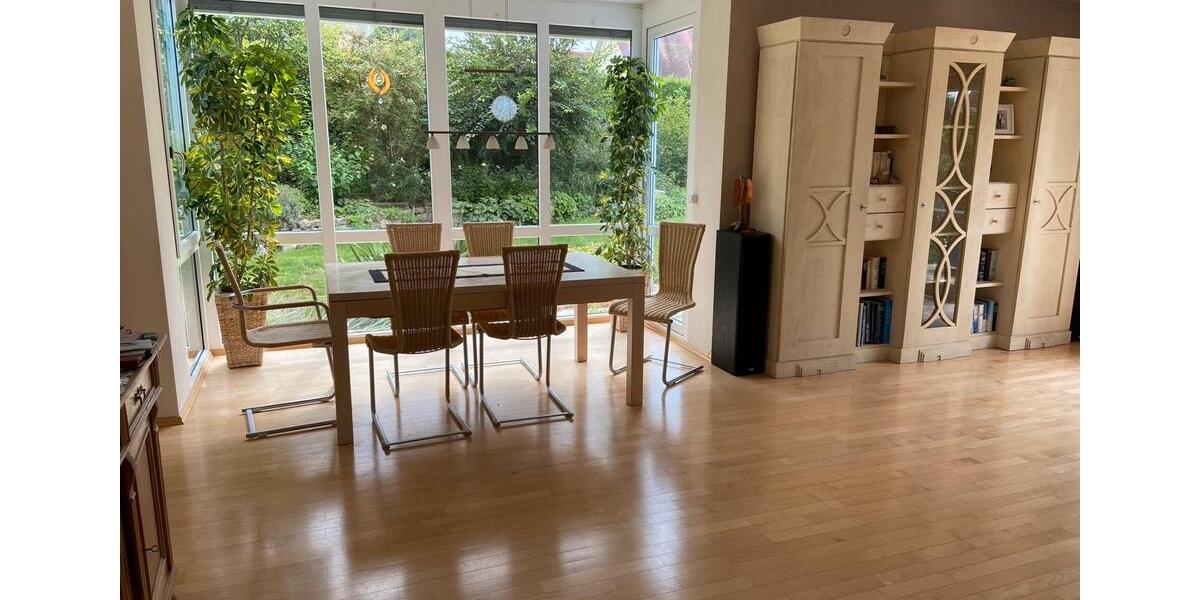 Etagenwohnung Friedberg - 1 Zimmer, 24 m&sup2;, 280&euro; | Angebot:24624966