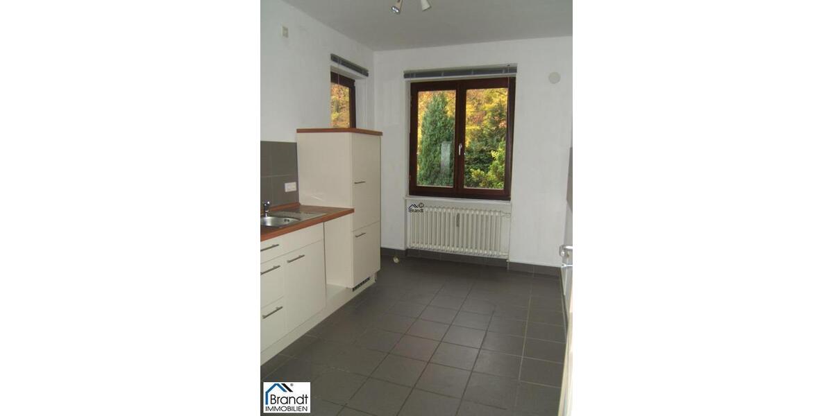 Attraktive Altbauwohnung am Rande der Stadt! - Etagenwohnung Kassel Brasselsberg | Angebot:9985243