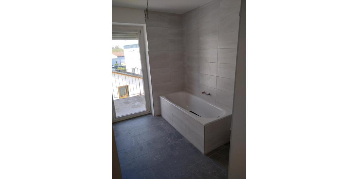 Etagenwohnung Mühldorf am Inn - 5 Zimmer, 138 m&sup2;, 1.130&euro; | Angebot:26696377