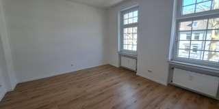 Etagenwohnung Krefeld Benrad - 3 Zimmer, 94 m&sup2;, 950&euro; | Angebot:26644871