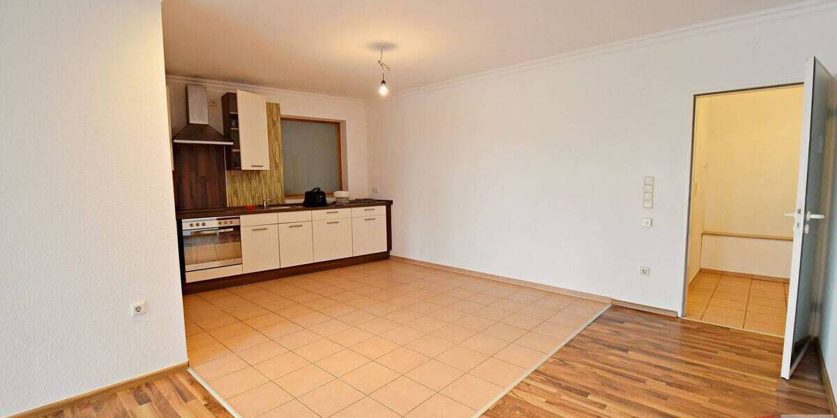 Etagenwohnung Lohne (Oldenburg) Lohne - 3 Zimmer, 90 m&sup2;, 750&euro; | Angebot:25694336