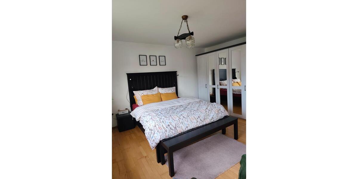 Etagenwohnung Scheuring - 4 Zimmer, 101 m&sup2;, 1.500&euro; | Angebot:26525640