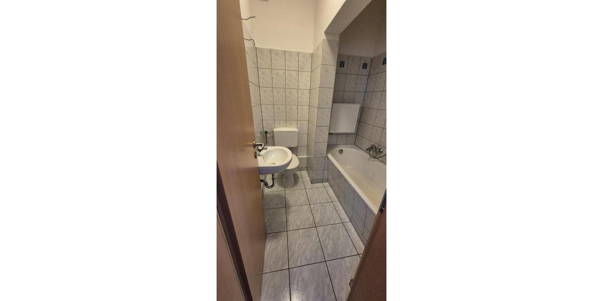 Erdgeschoßwohnung Gotha - 4 Zimmer, 67 m&sup2;, 480&euro; | Angebot:25975035