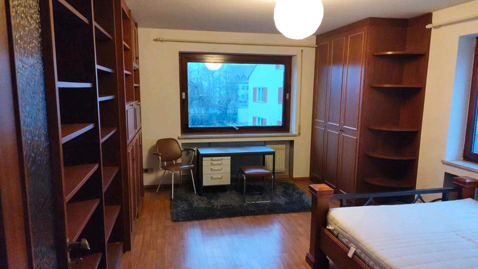 Wohnen auf Zeit Diedorf - 6 Zimmer, 180 m&sup2;, 550&euro; | Angebot:25268660