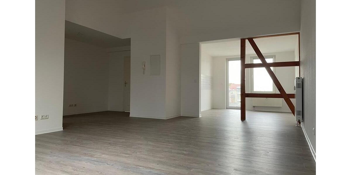 Dachgeschoßwohnung Weimar - 2 Zimmer, 76 m&sup2;, 798&euro; | Angebot:26496282