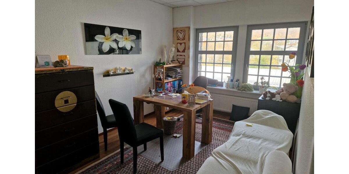 Praxisräume, Praxis- oder Büroräume in Arnsberg-Oeventrop zimmer