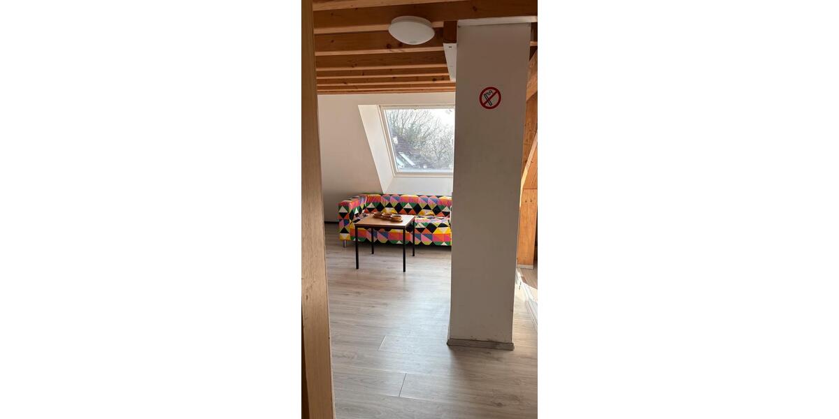 Wohnen auf Zeit Erbach - 5 Zimmer, 120 m&sup2;, 22&euro; | Angebot:25963245