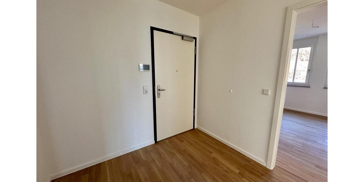 Erdgeschoßwohnung Eisenach - 3 Zimmer, 102 m&sup2;, 1.330&euro; | Angebot:25512320
