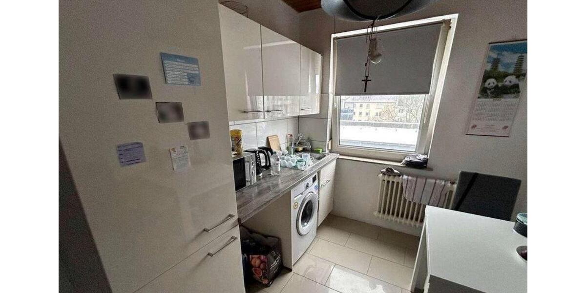 Etagenwohnung Bremerhaven Schiffdorferdamm - 3 Zimmer, 60 m&sup2;, 840&euro; | Angebot:26630217